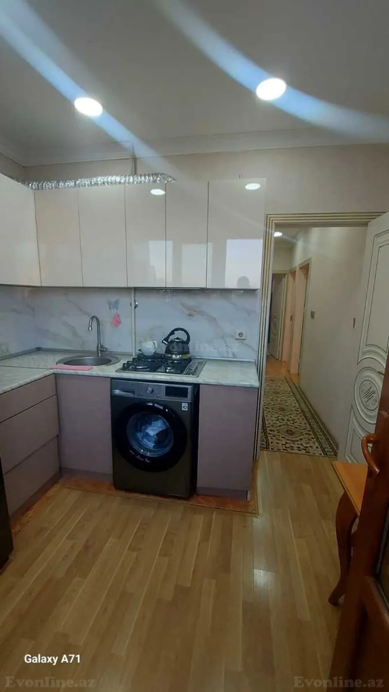 Satılır 3 otaqlı Mənzil Köhnə tikili 81 m² Sabunçu r. - şəkil 2
