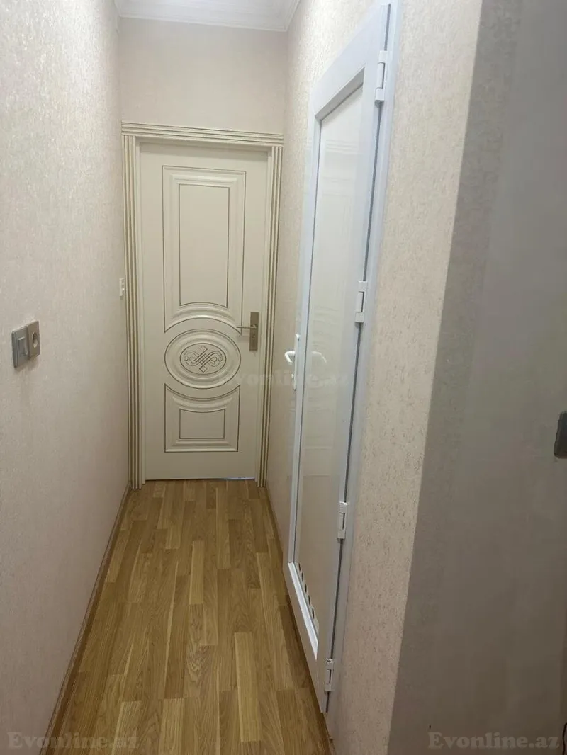 Satılır 3 otaqlı Mənzil Köhnə tikili 81 m² Sabunçu r. - şəkil 13