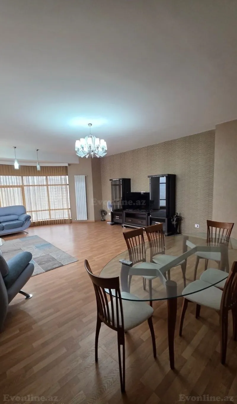 Kirayə verilir 4 otaqlı Mənzil Yeni tikili 200 m² 28 May m. - şəkil 2