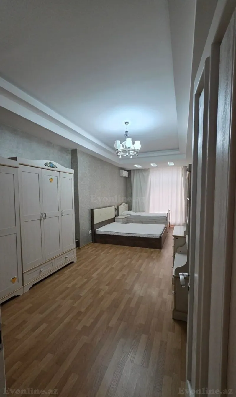 Kirayə verilir 4 otaqlı Mənzil Yeni tikili 200 m² 28 May m. - şəkil 5