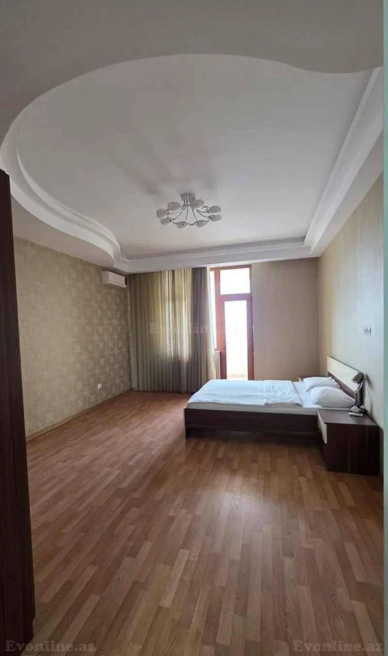 Kirayə verilir 4 otaqlı Mənzil Yeni tikili 200 m² 28 May m. - şəkil 6