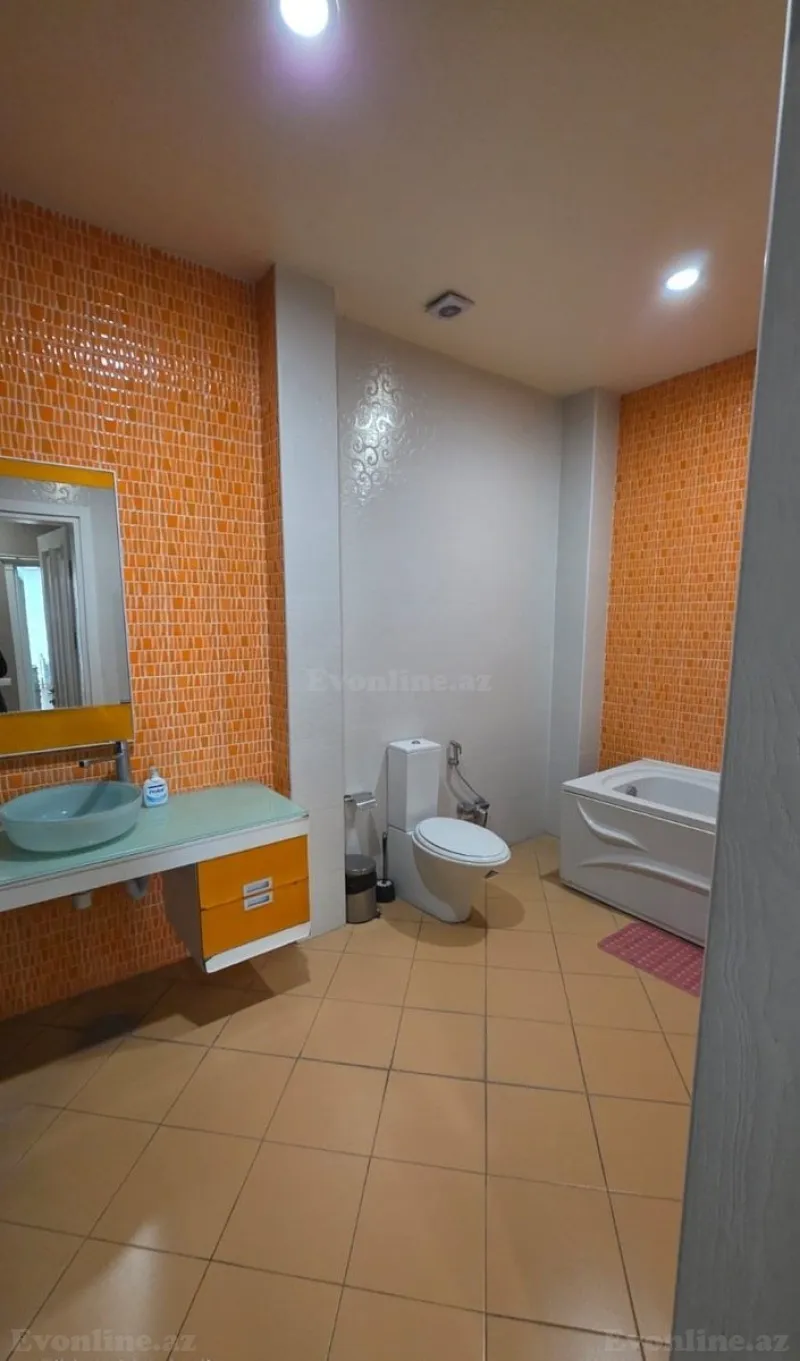 Kirayə verilir 4 otaqlı Mənzil Yeni tikili 200 m² 28 May m. - şəkil 10