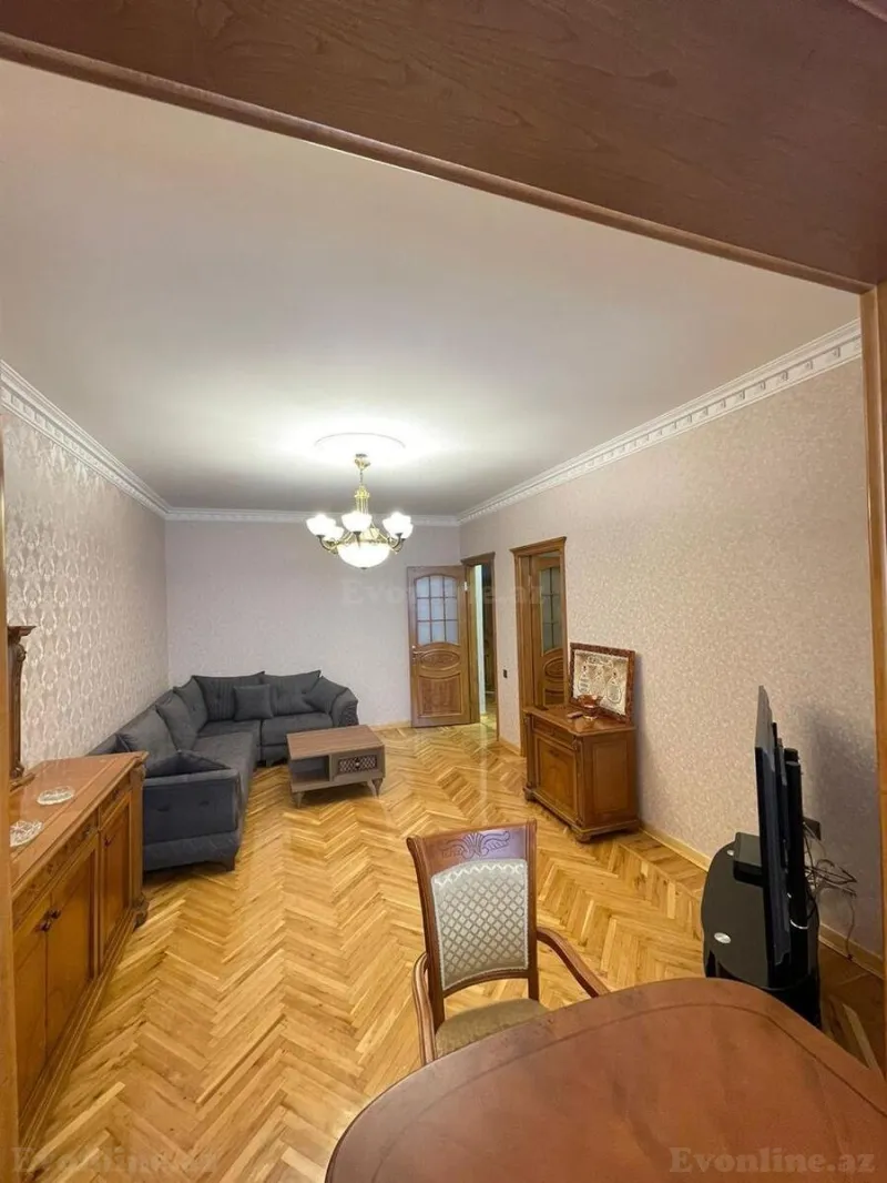 Kirayə verilir 3 otaqlı Mənzil Köhnə tikili 70 m² Xətai m. - şəkil 6