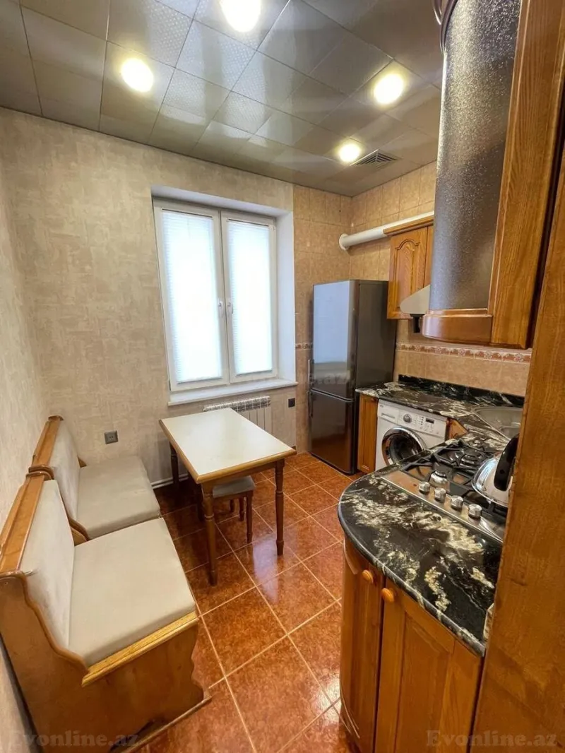 Kirayə verilir 3 otaqlı Mənzil Köhnə tikili 70 m² Xətai m. - şəkil 13