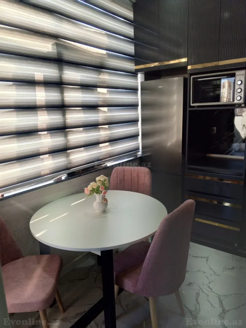 Satılır 2 otaqlı Mənzil Yeni tikili 50 m² 4-cü mikrorayon - şəkil 8