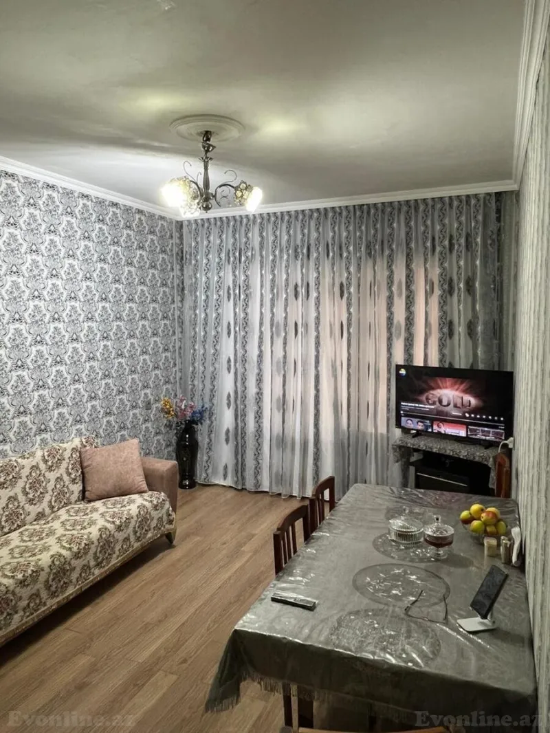 Satılır 3 otaqlı Mənzil Köhnə tikili 70 m² Həzi Aslanov m.
