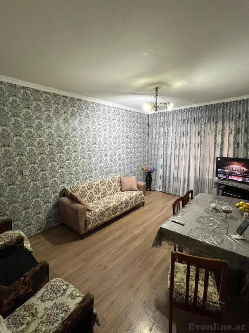 Satılır 3 otaqlı Mənzil Köhnə tikili 70 m² Həzi Aslanov m. - şəkil 2