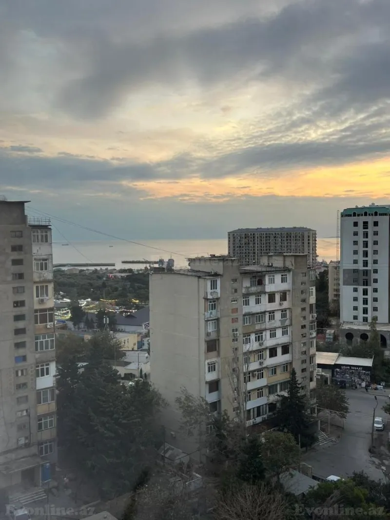 Satılır 3 otaqlı Mənzil Köhnə tikili 70 m² Həzi Aslanov m. - şəkil 22