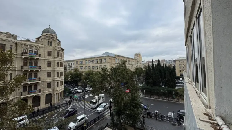 Satılır 3 otaqlı Mənzil Köhnə tikili 85 m² 28 May m. - şəkil 3