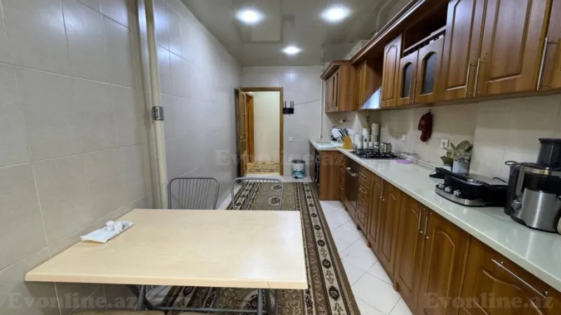 Satılır 3 otaqlı Mənzil Köhnə tikili 85 m² 28 May m. - şəkil 14