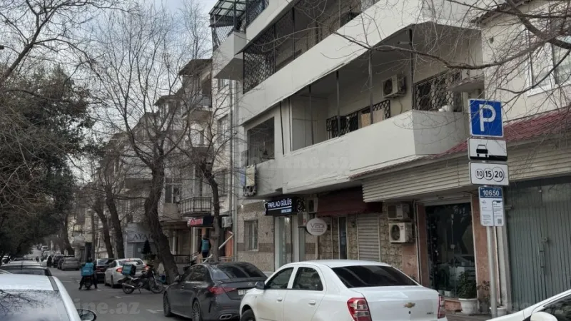 Satılır 1 otaqlı Mənzil Köhnə tikili 45 m² Nəsimi r. - şəkil 3
