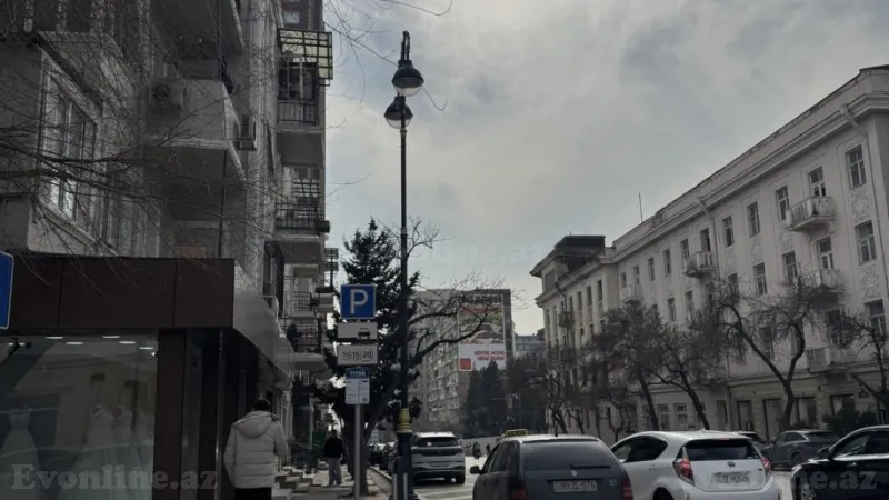 Satılır 1 otaqlı Mənzil Köhnə tikili 45 m² Nəsimi r. - şəkil 4