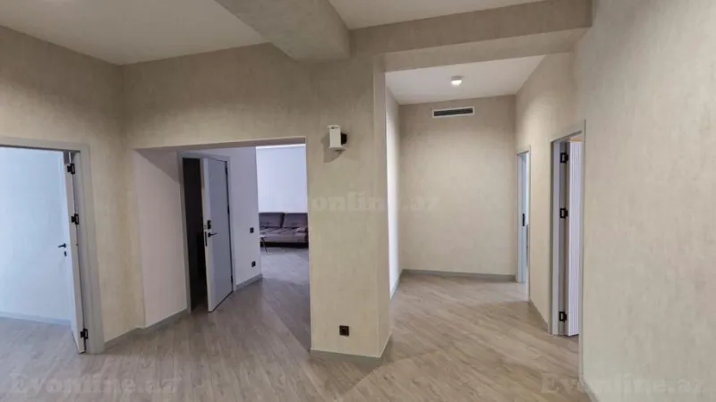Satılır 4 otaqlı Mənzil Yeni tikili 140 m² Xətai r. - şəkil 9