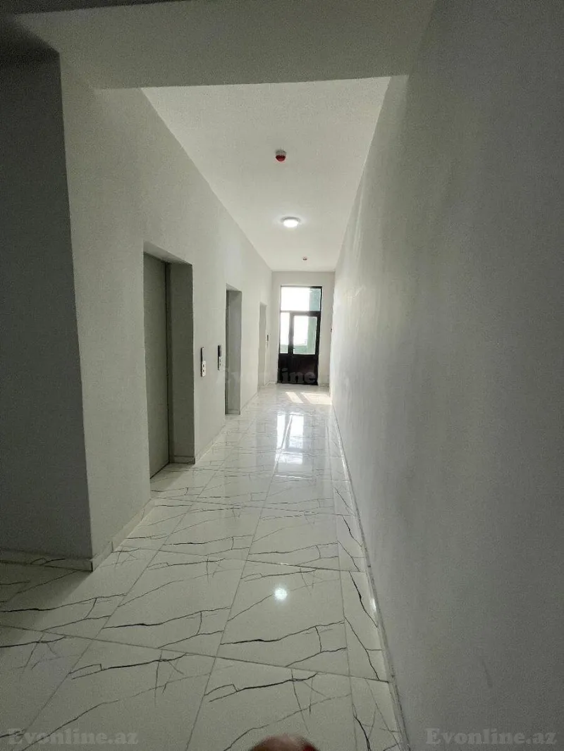 Satılır 2 otaqlı Mənzil Yeni tikili 55 m² Xətai r. - şəkil 9