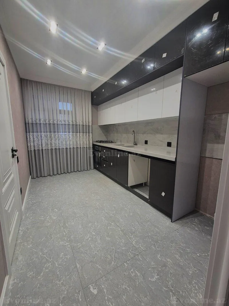 Satılır 3 otaqlı Mənzil Köhnə tikili 80 m² Nəsimi r. - şəkil 8