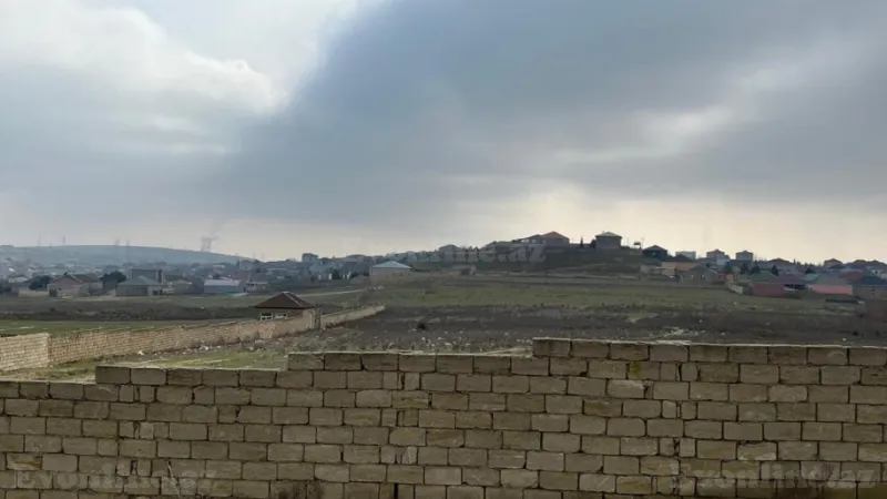 Bakı, Abşeron r., Mehdiabadda torpaq satılır