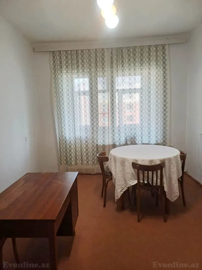 Satılır 5 otaqlı Mənzil Köhnə tikili 130 m² 8-ci mikrorayon - şəkil 5