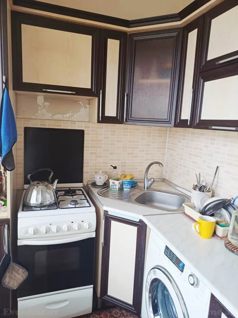 Satılır 5 otaqlı Mənzil Köhnə tikili 130 m² 8-ci mikrorayon - şəkil 6