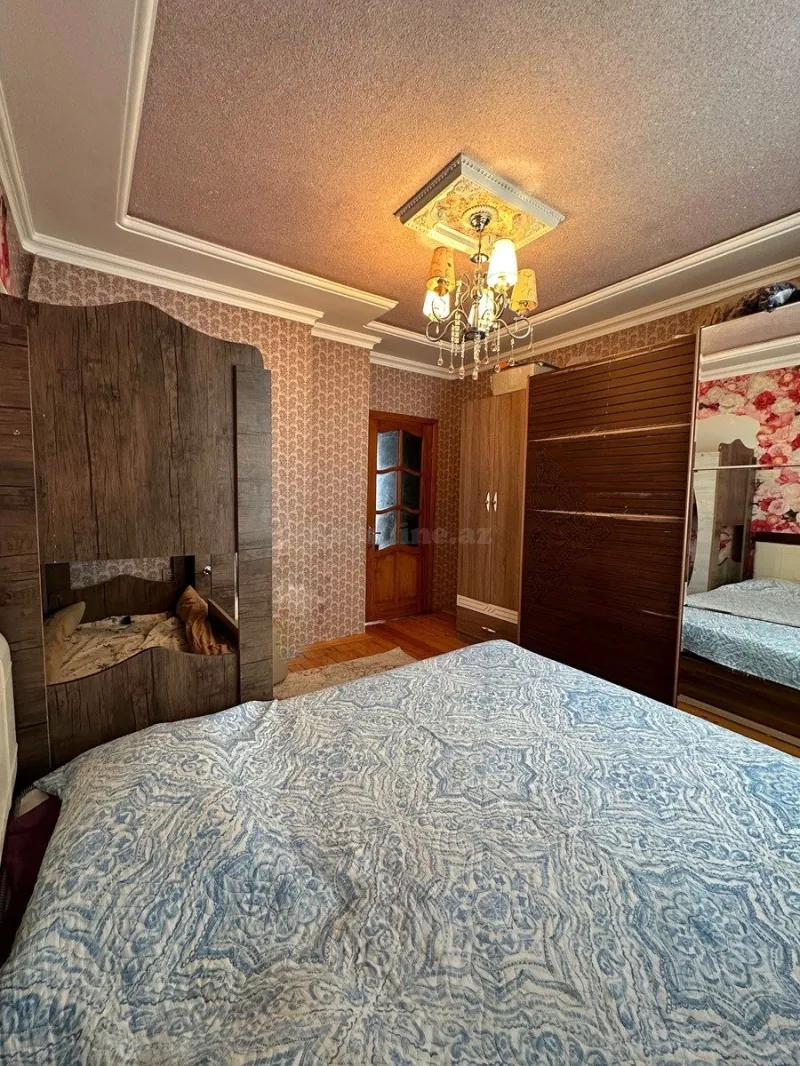 Satılır 2 otaqlı Mənzil Köhnə tikili 56 m² Qaraçuxur - şəkil 5