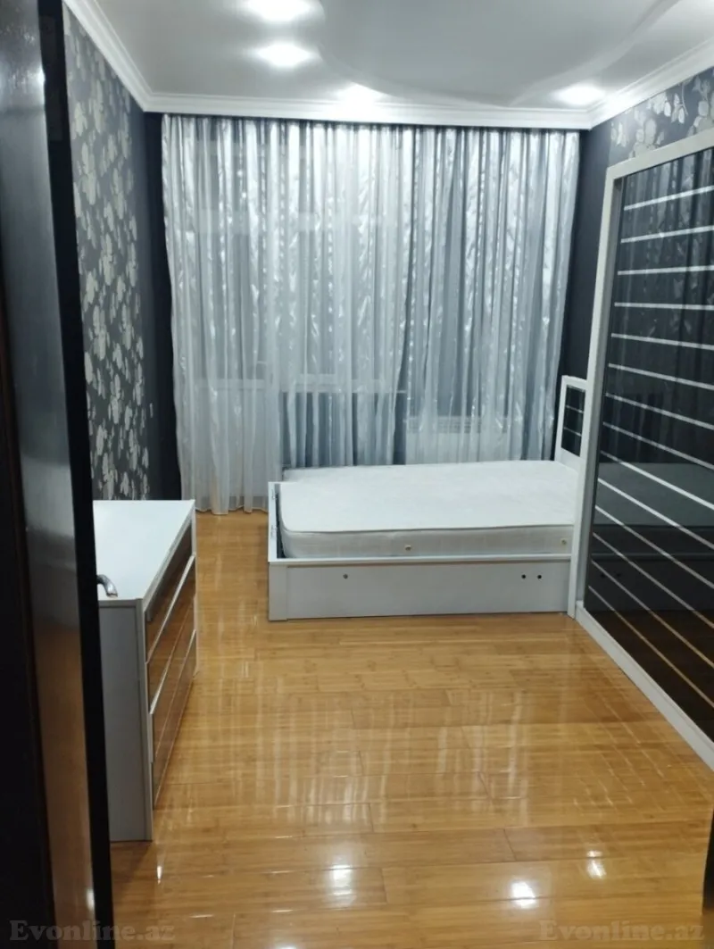 Satılır 3 otaqlı Mənzil Yeni tikili 117 m² Neftçilər m. - şəkil 4