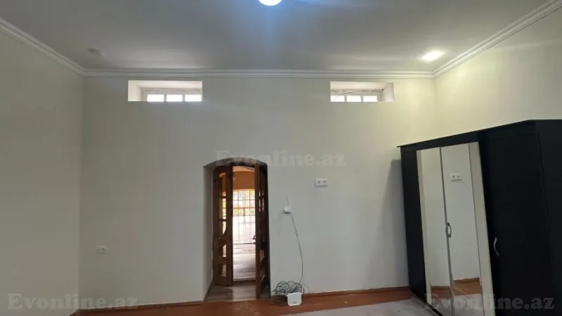 Kirayə verilir 2 otaqlı Mənzil Köhnə tikili 60 m² 28 May m. - şəkil 2