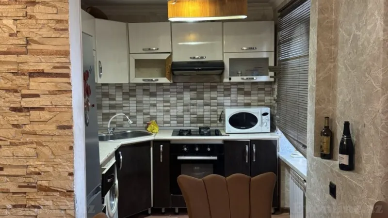 Kirayə verilir 2 otaqlı Mənzil Köhnə tikili 42 m² Yasamal - şəkil 10