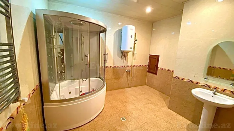 Satılır 3 otaqlı Mənzil Yeni tikili 200 m² Nəsimi r. - şəkil 13