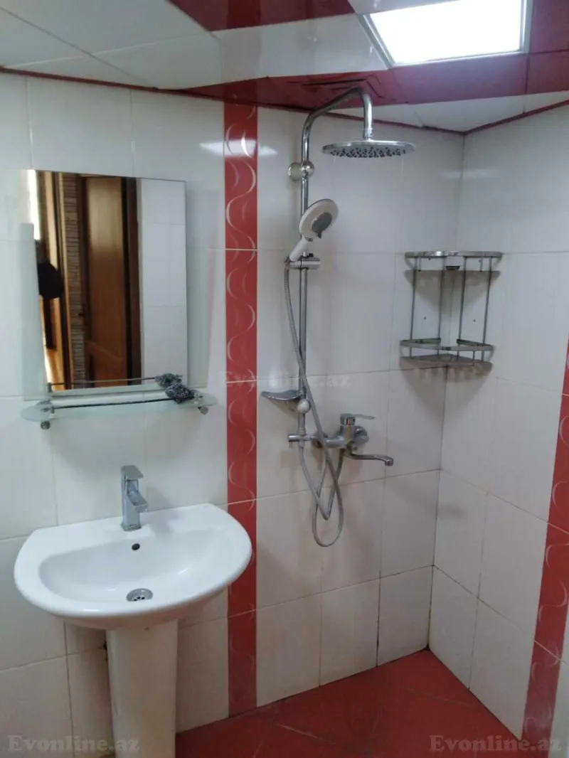 Kirayə verilir 2 otaqlı Mənzil Köhnə tikili 54 m² Həzi Aslanov m. - şəkil 13