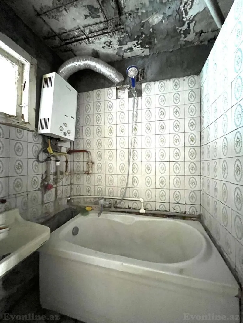 Satılır 3 otaqlı Mənzil Köhnə tikili 70 m² Binəqədi r. - şəkil 6