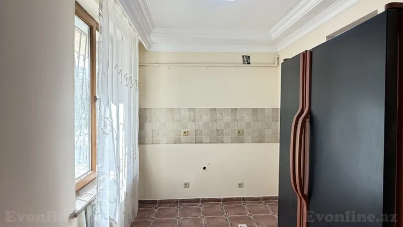 Satılır 2 otaqlı Mənzil Köhnə tikili 55 m² İnşaatçılar m. - şəkil 7