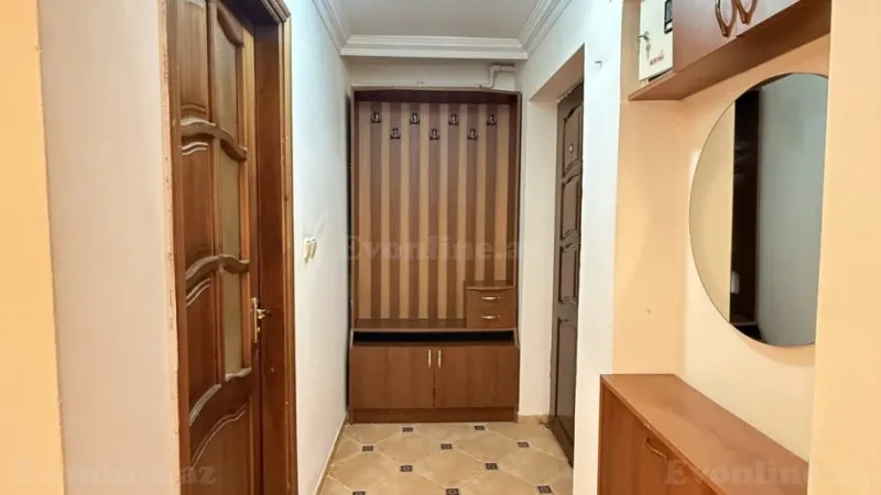 Satılır 2 otaqlı Mənzil Köhnə tikili 55 m² İnşaatçılar m. - şəkil 9