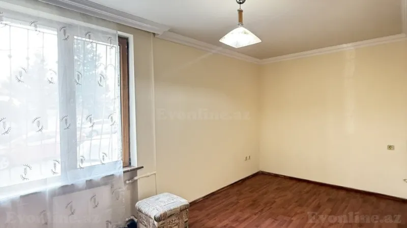 Satılır 2 otaqlı Mənzil Köhnə tikili 55 m² İnşaatçılar m. - şəkil 10