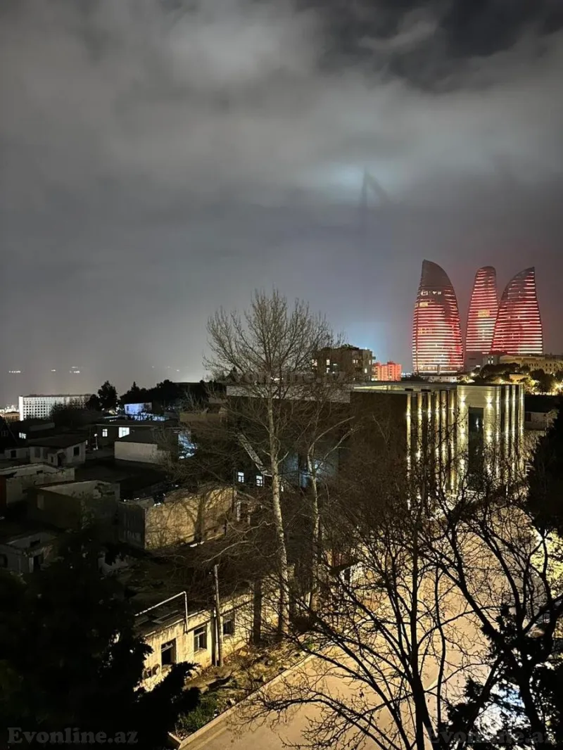 Satılır 2 otaqlı Mənzil Yeni tikili 79.5 m² İçərişəhər m.