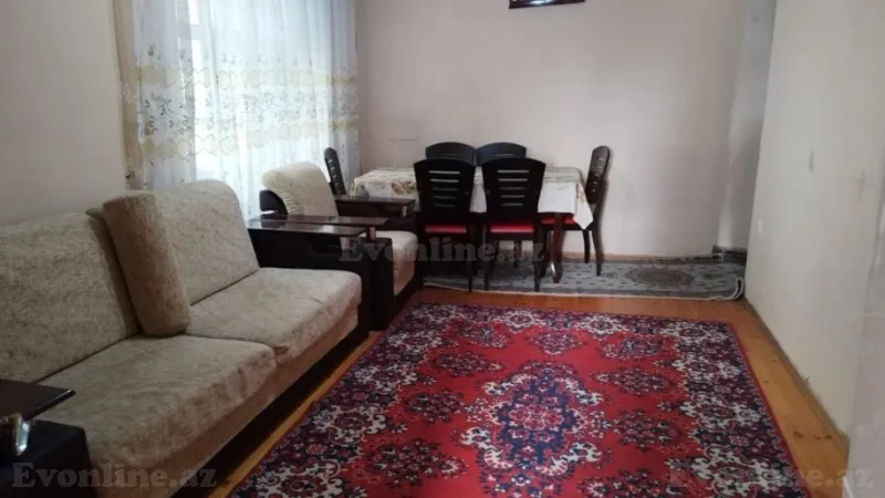 Satılır 2 otaqlı Mənzil Köhnə tikili 45 m² 8-ci mikrorayon
