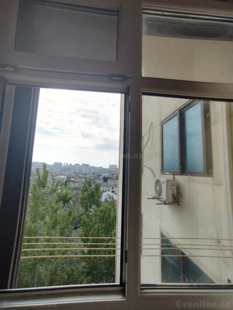 Satılır 2 otaqlı Mənzil Köhnə tikili 45 m² 8-ci mikrorayon - şəkil 16