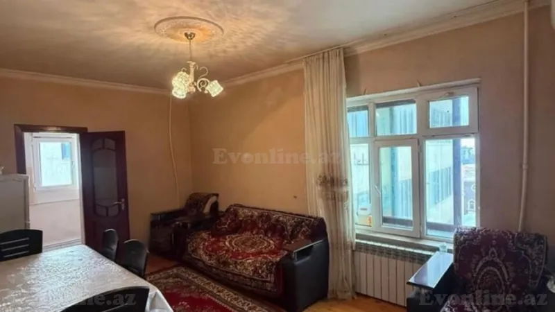 Satılır 2 otaqlı Mənzil Köhnə tikili 50 m² 8-ci mikrorayon - şəkil 3