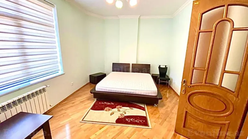 Satılır 3 otaqlı Mənzil Yeni tikili 200 m² Nəsimi r. - şəkil 7