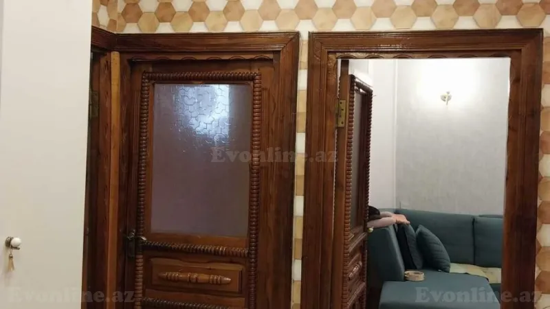 Satılır 3 otaqlı Mənzil Köhnə tikili 80 m² Həzi Aslanov m. - şəkil 2