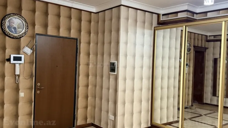 Kirayə verilir 4 otaqlı Mənzil Yeni tikili 200 m² Yasamal