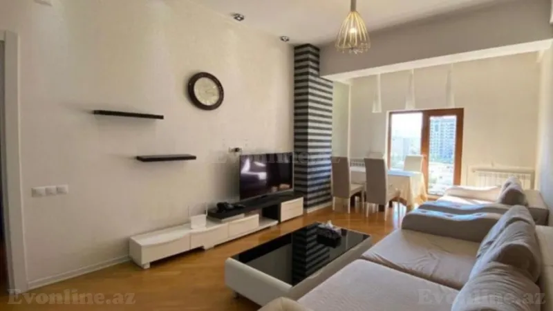 Satılır 4 otaqlı Mənzil Yeni tikili 135 m² 28 May m.