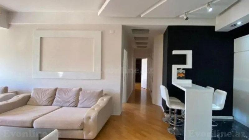 Satılır 4 otaqlı Mənzil Yeni tikili 135 m² 28 May m. - şəkil 3