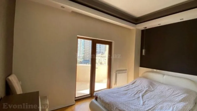 Satılır 4 otaqlı Mənzil Yeni tikili 135 m² 28 May m. - şəkil 11