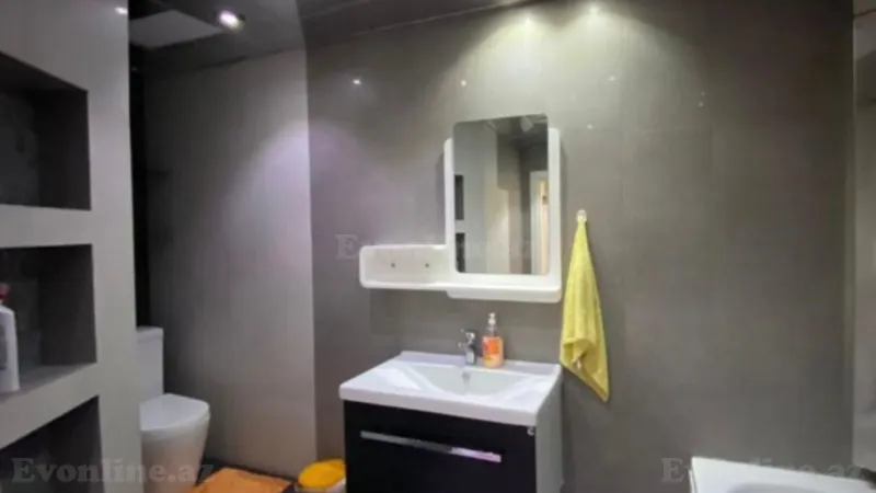 Satılır 4 otaqlı Mənzil Yeni tikili 135 m² 28 May m. - şəkil 13