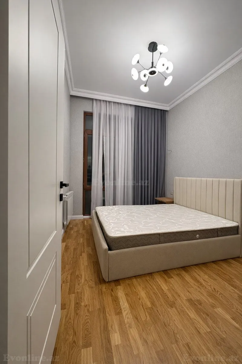 Satılır 2 otaqlı Mənzil Yeni tikili 56 m² 8 Noyabr m. - şəkil 5