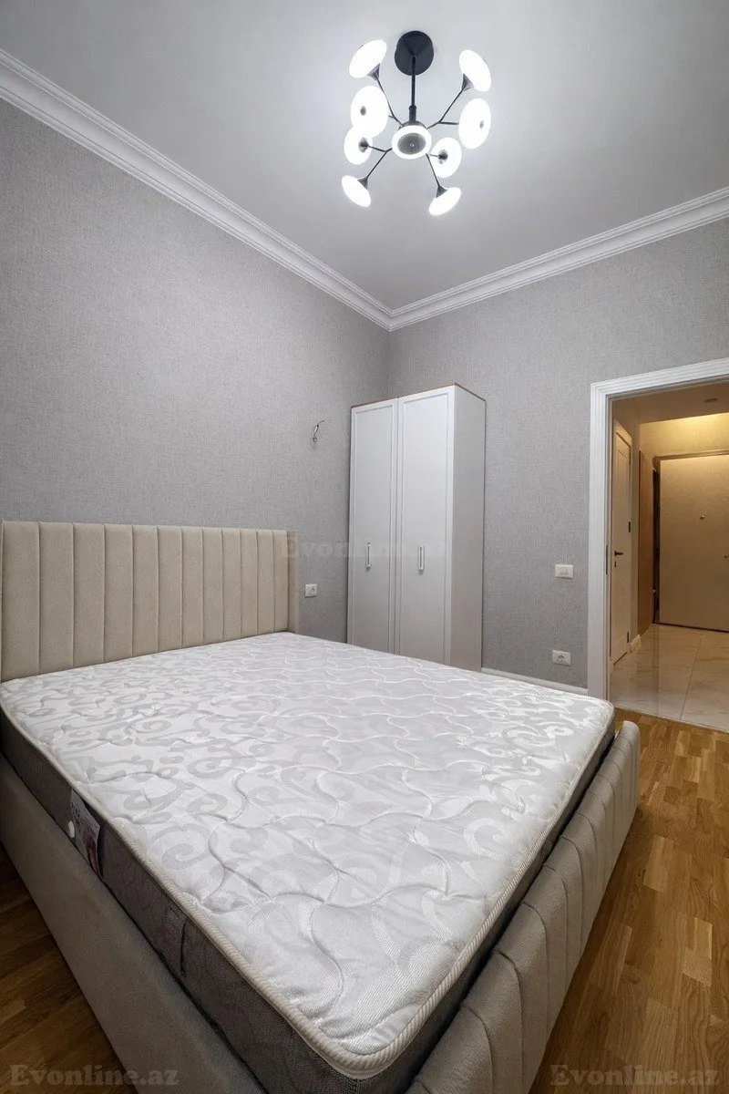 Satılır 2 otaqlı Mənzil Yeni tikili 56 m² 8 Noyabr m. - şəkil 6