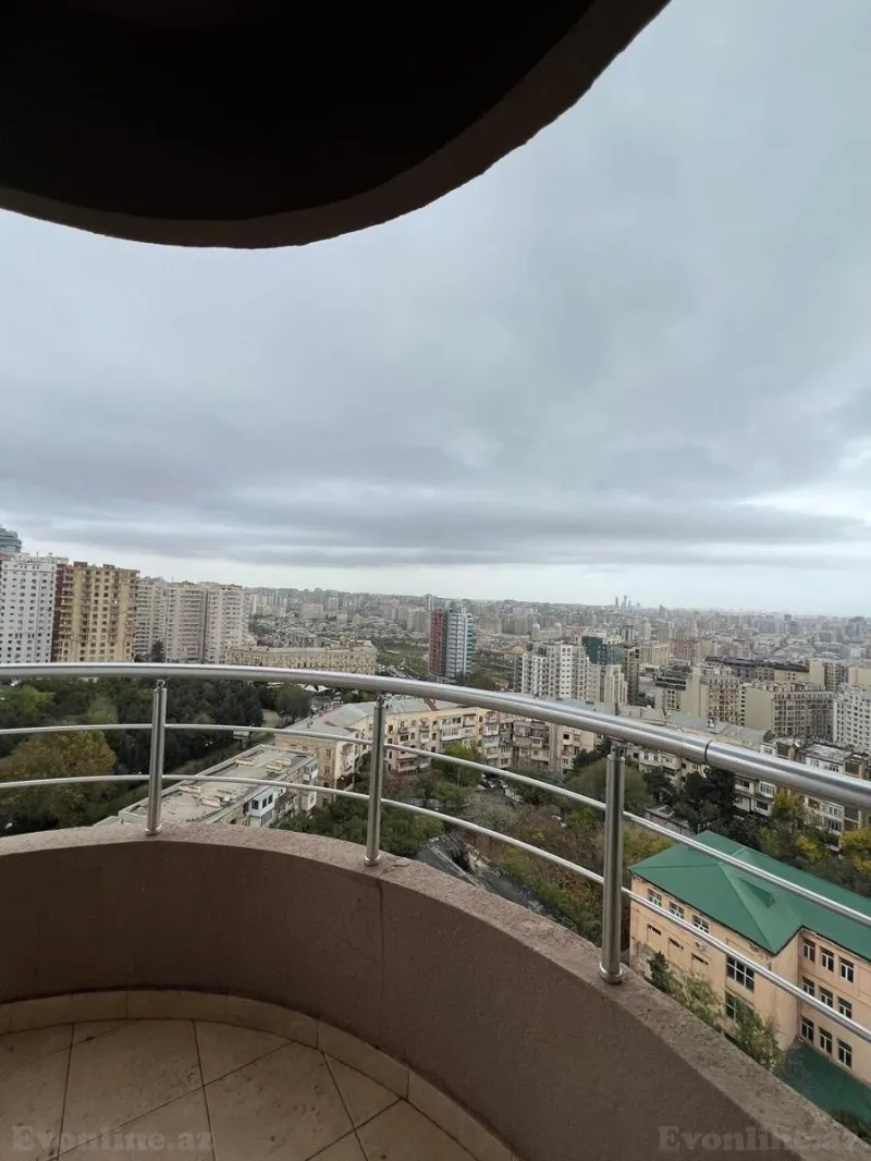 Satılır 3 otaqlı Mənzil Yeni tikili 110 m² Qara Qarayev m. - şəkil 8