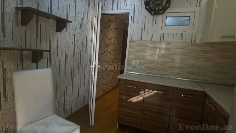 Kirayə verilir 3 otaqlı Mənzil Köhnə tikili 60 m² 8-ci kilometr
