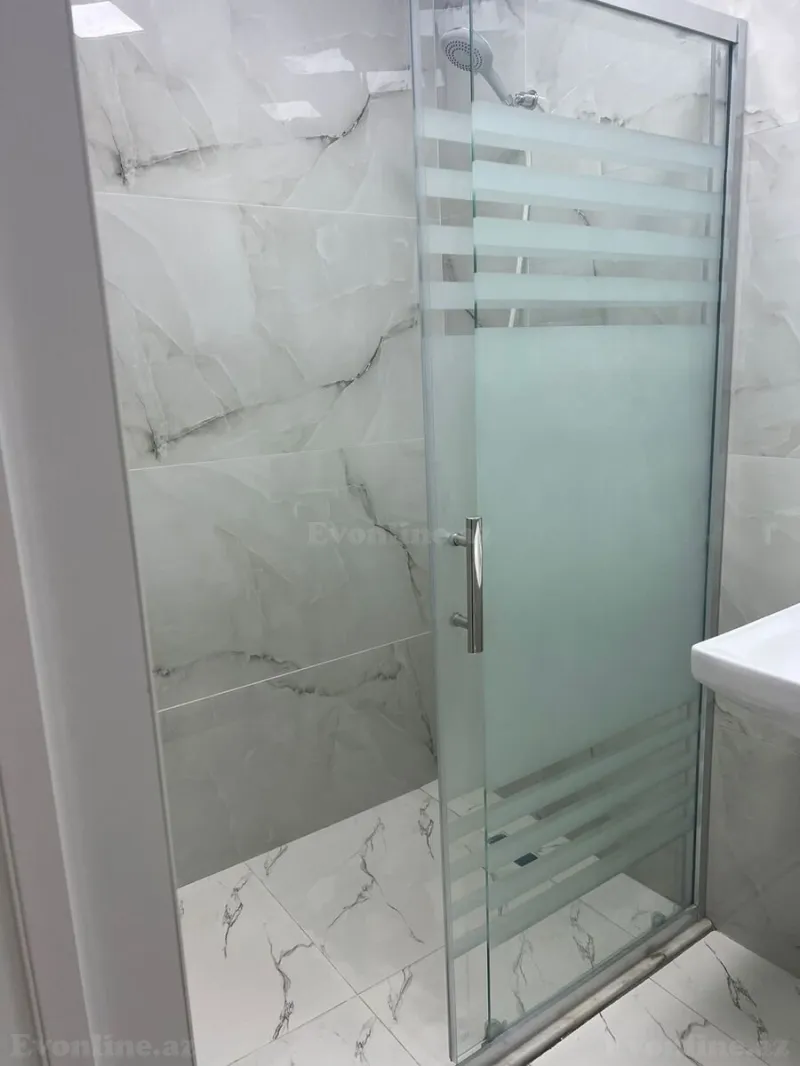 Kirayə verilir 2 otaqlı Mənzil Yeni tikili 68 m² Memar Əcəmi m. - şəkil 6