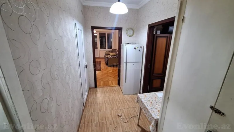 Kirayə verilir 2 otaqlı Mənzil Köhnə tikili 50 m² Nərimanov r. - şəkil 7