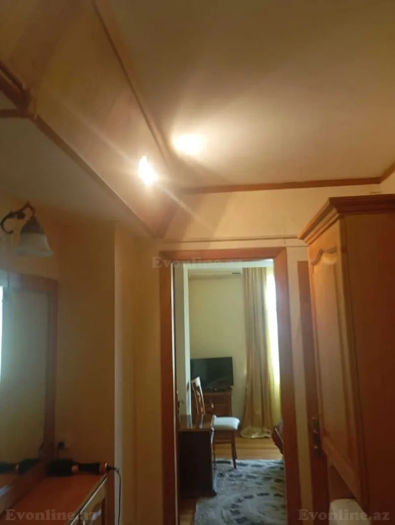 Satılır 3 otaqlı Mənzil Köhnə tikili 75 m² Sahil m. - şəkil 7